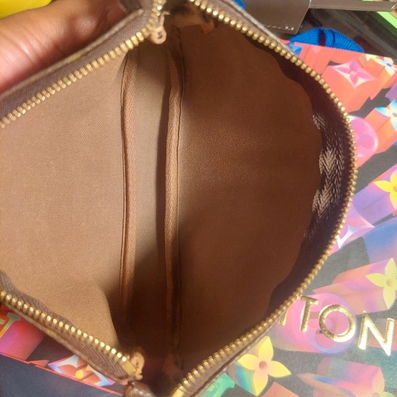 Bucket Monogram Pochette Louis Vuitton w/New Crossbody Coach Chain - Picture 5 of 15